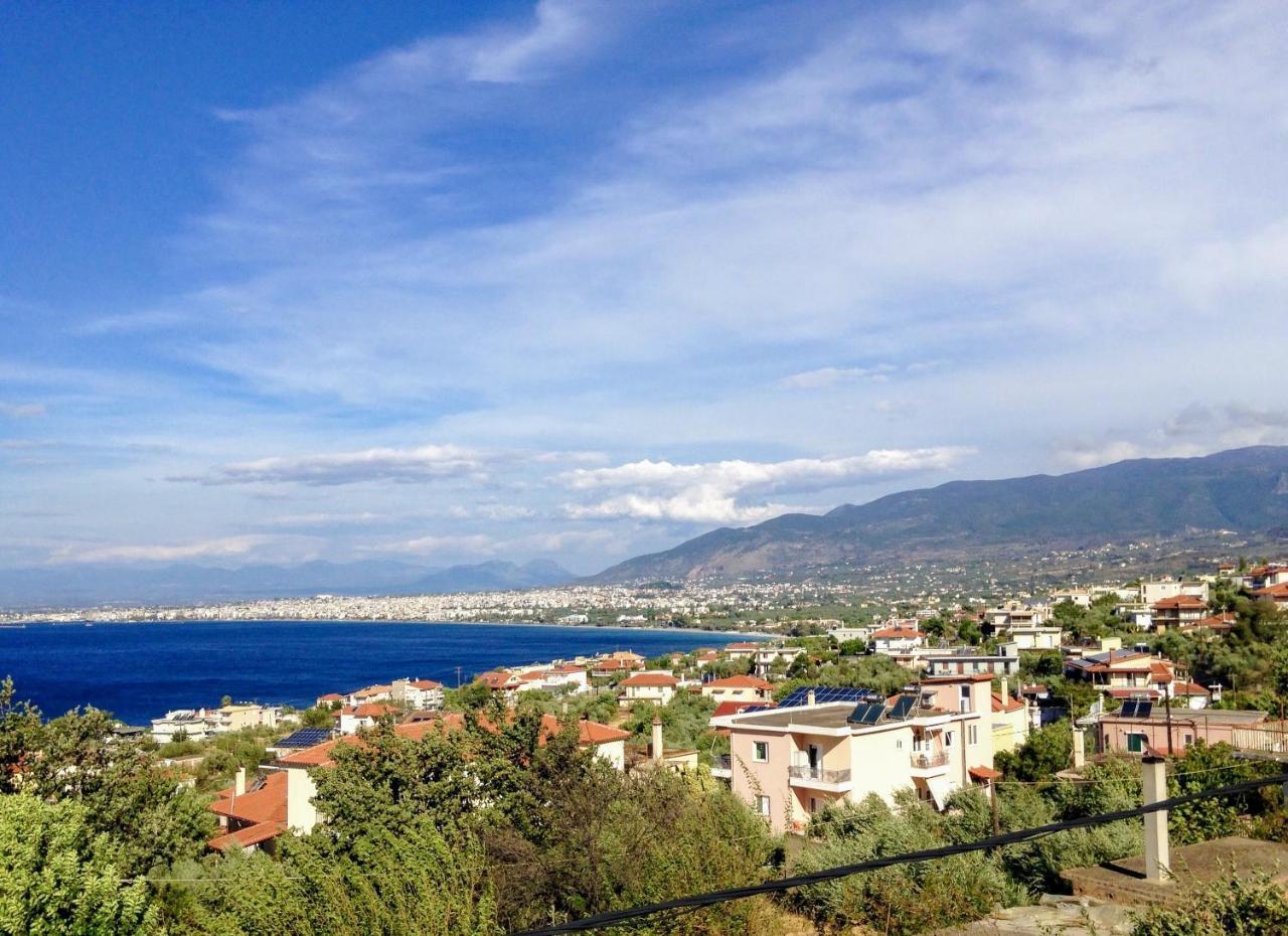 Semiramis Suites With Pool Каламата Екстер'єр фото