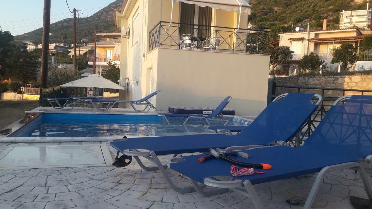 Semiramis Suites With Pool Каламата Екстер'єр фото